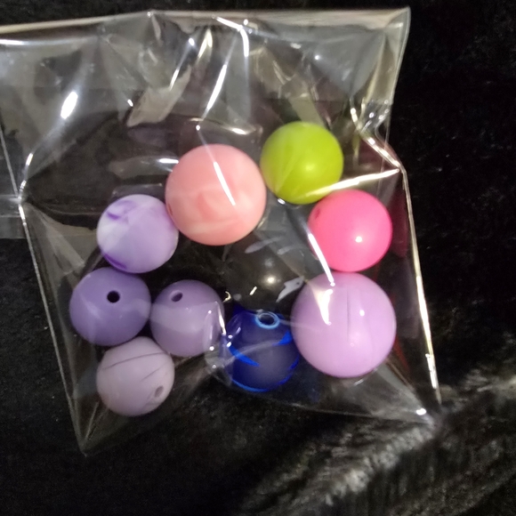 Colorful 4 Bag Bead Set - Picture 4 of 10